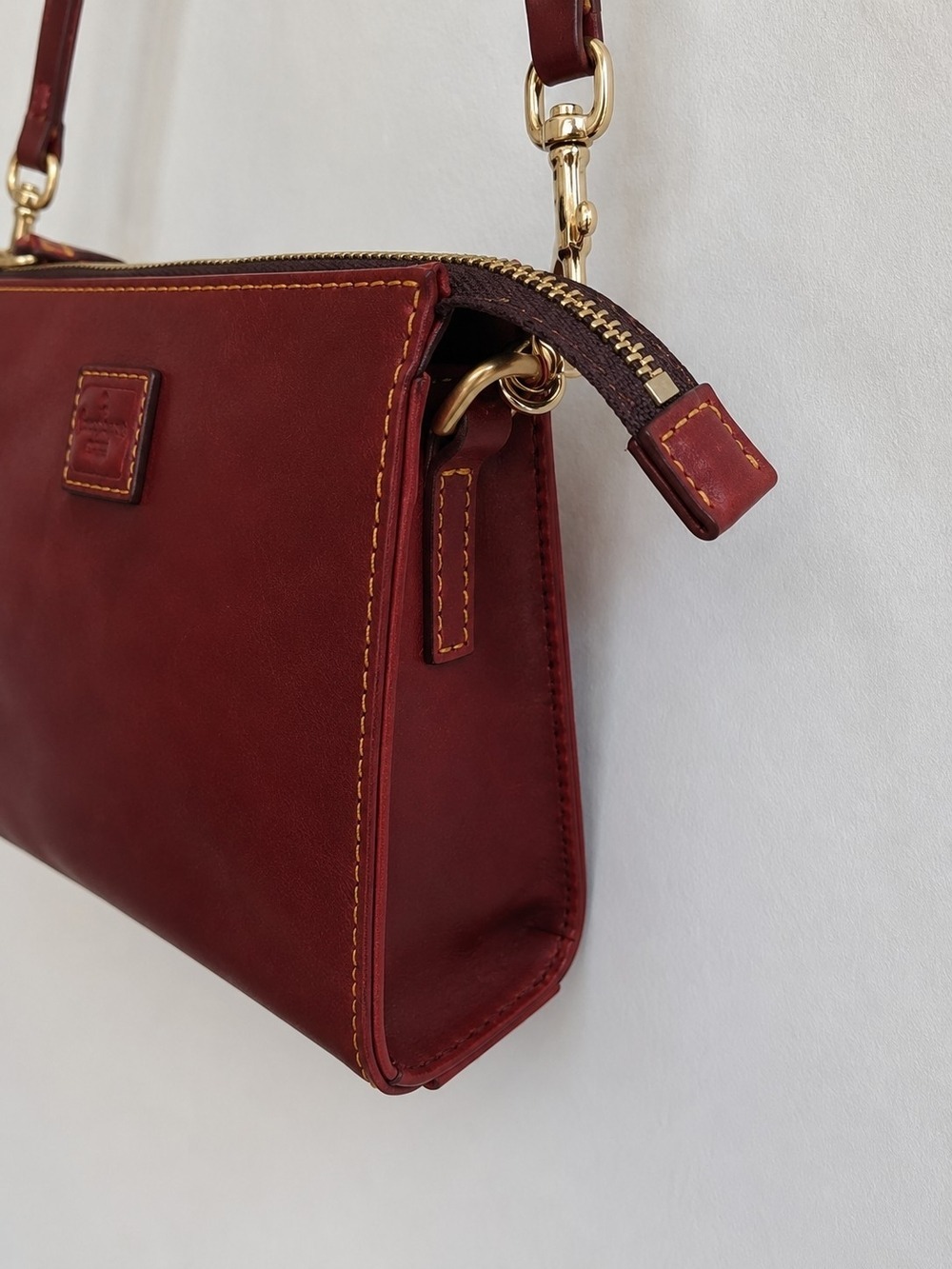 Dooney & Bourke Florentine North South Jamie Crossbody Bag – Red Leather - Picture 5 of 7
